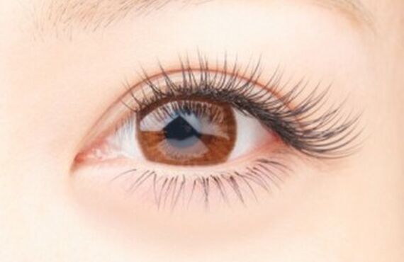 ナチュラルなまつ毛エクステをしたいなら和歌山キャメルまでお越しください！！